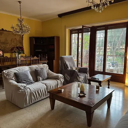 In Poggio Ameno Apartment